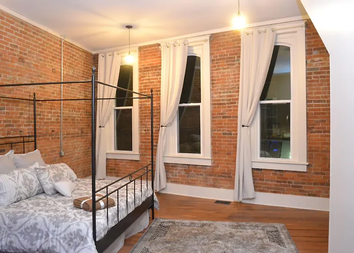 Eighteen-ninety Sleepover Hotel